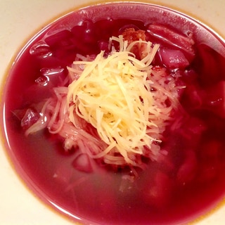 紫キャベツとベーコンのスープ